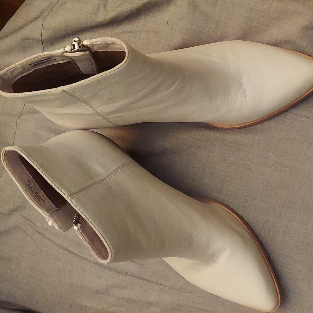 Frye Beige Ankle Boots
